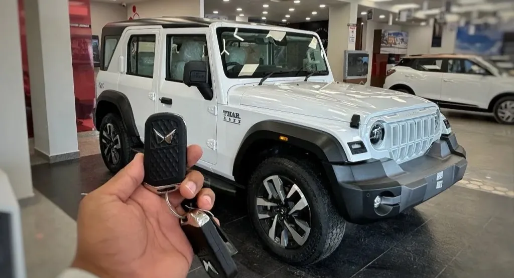 Mahindra Thar Roxx 2025